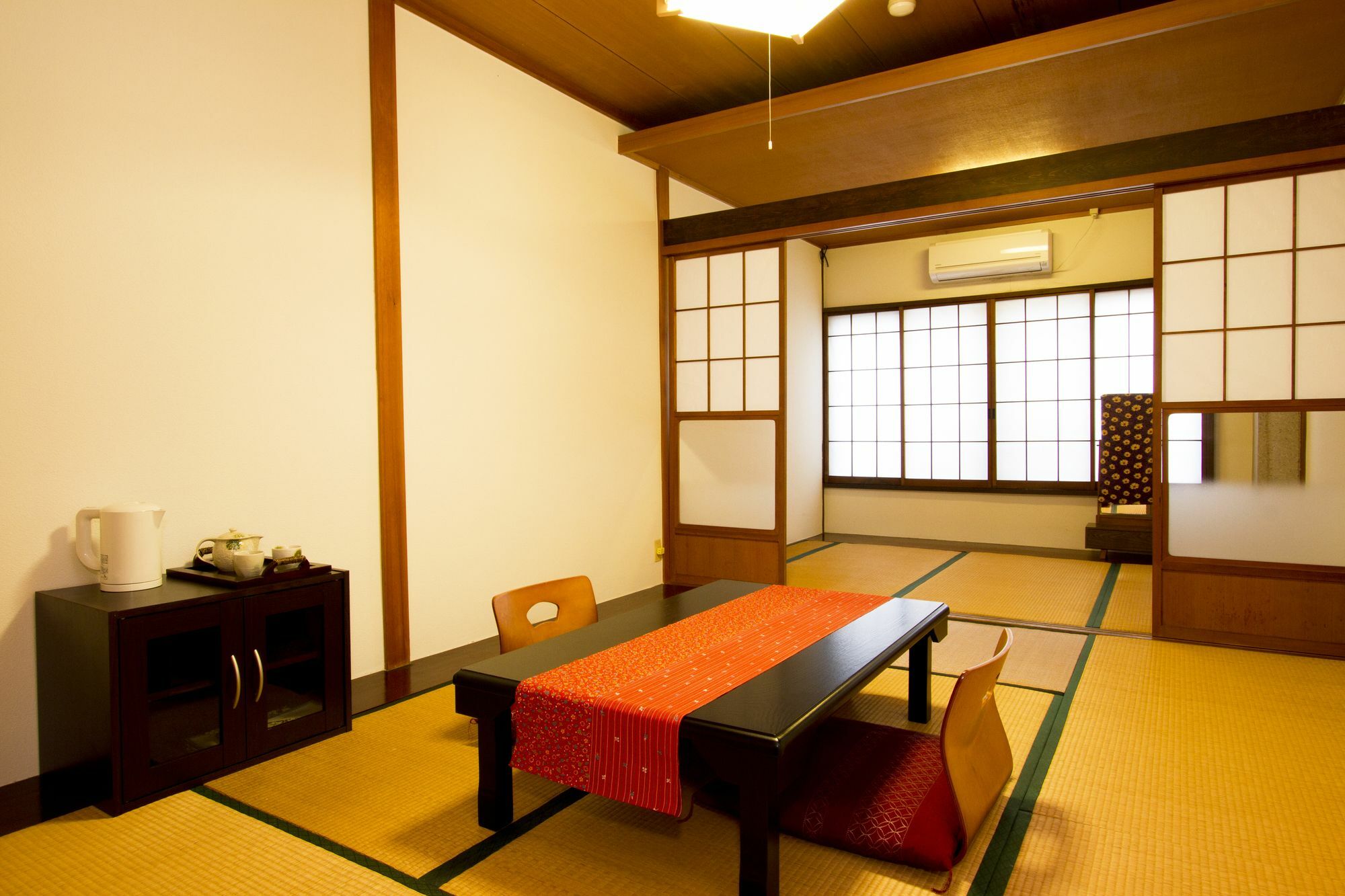 Guesthouse Fujinokura Kawaguchiko Ekimaeten Fujikawaguchiko Exterior photo