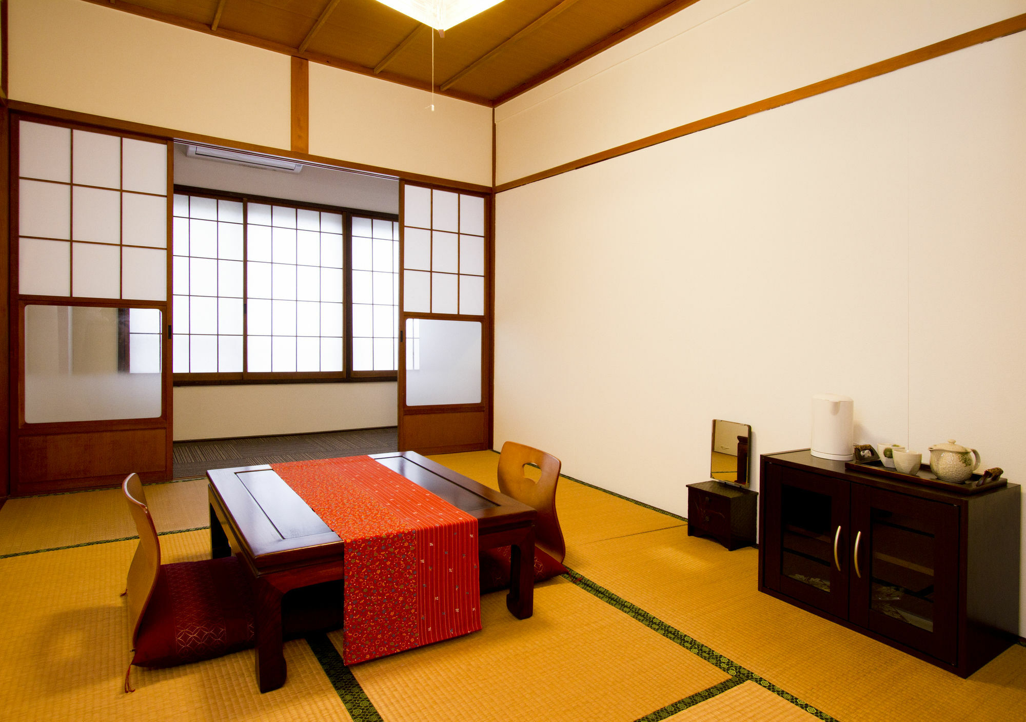 Guesthouse Fujinokura Kawaguchiko Ekimaeten Fujikawaguchiko Exterior photo