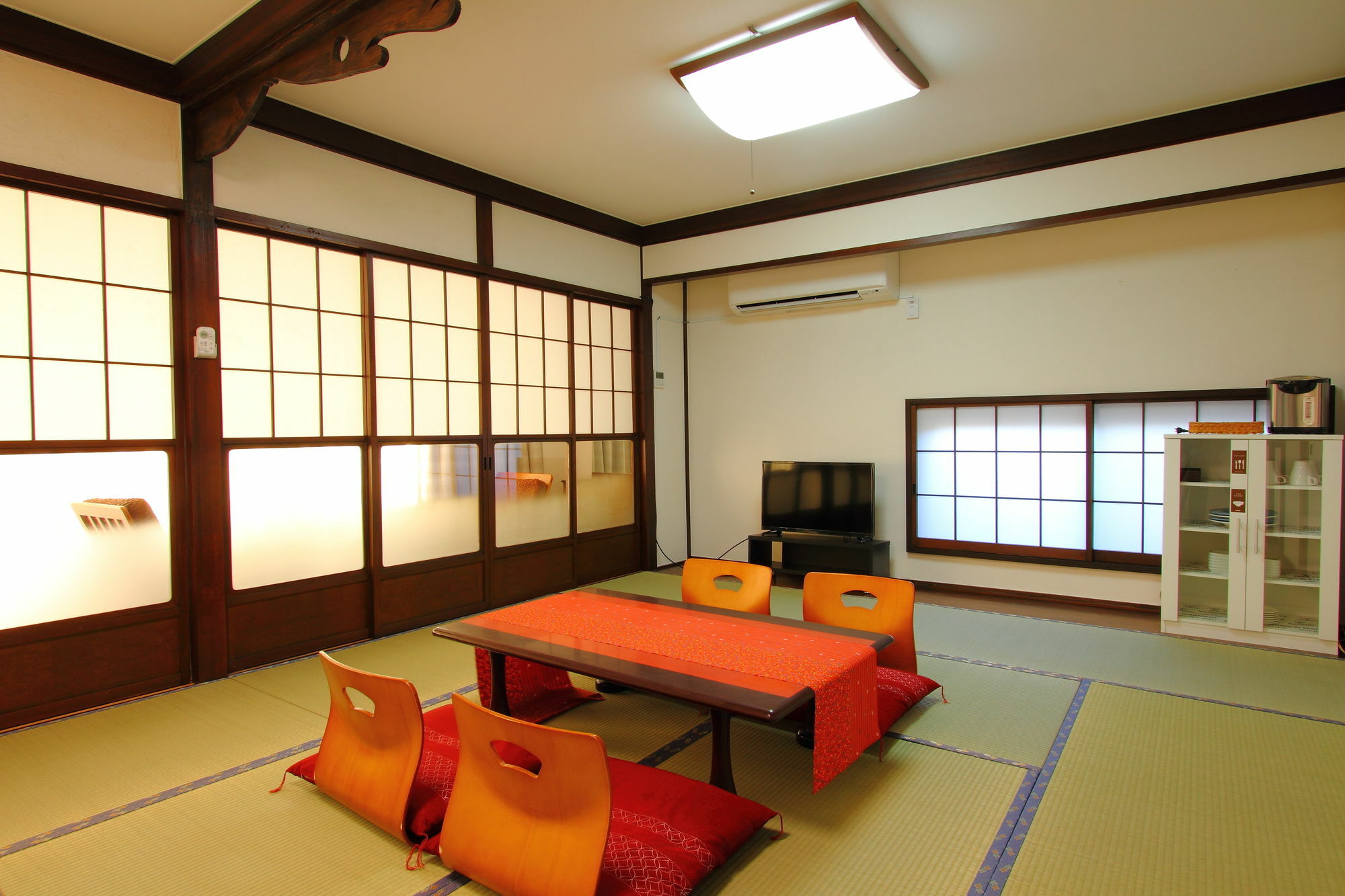 Guesthouse Fujinokura Kawaguchiko Ekimaeten Fujikawaguchiko Exterior photo